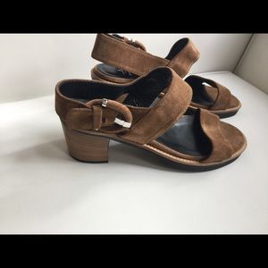 Aquatalia brown or yellow sandals